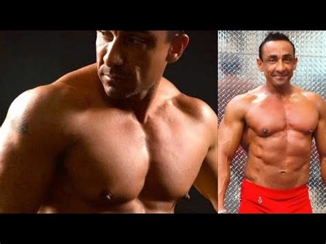Octavio's gay porn videos .